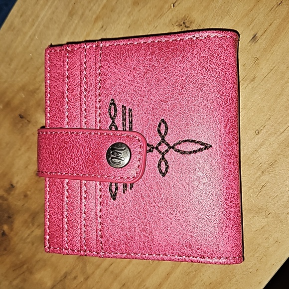 Pink montana west purse - Picture 3 of 4